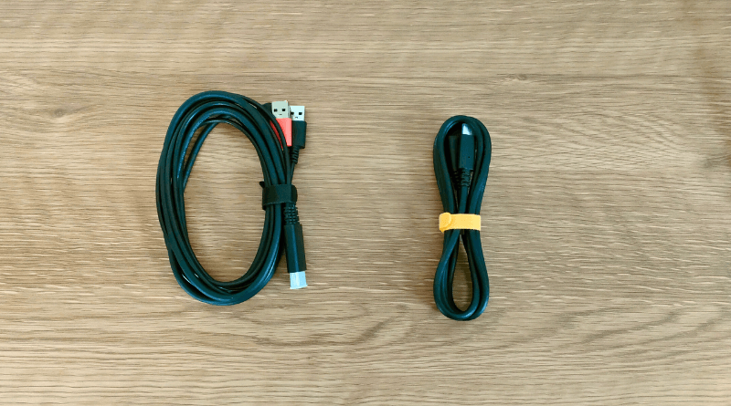 [XPPen Artist 12 3rd] 付属の接続ケーブル